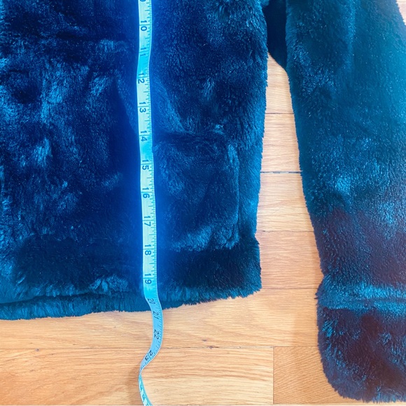 Aeropostale Faux Fur Jacket Black Women’s Sz M Pockets Hood - Picture 8 of 12